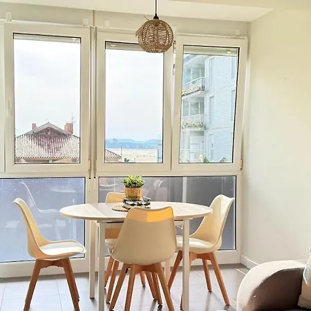 Precioso A 200 Metros De La Playa De Апартаменты